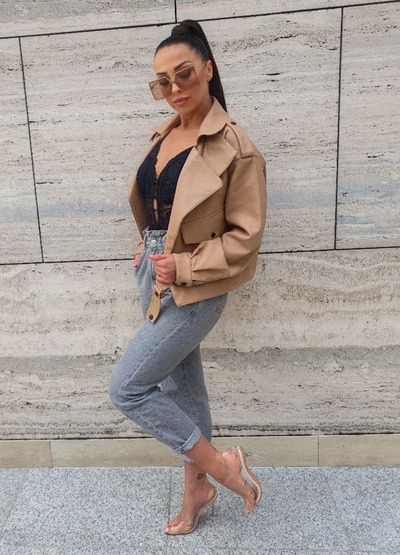 С чем носить серые джинсы: образы с серыми джинсами с фото и видео