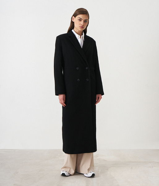 Обойдемся без маленького черного платья? 10 вещей, которые никогда не выйдут из моды Обойдемся без маленького черного платья? 10 вещей, которые никогда не выйдут из моды