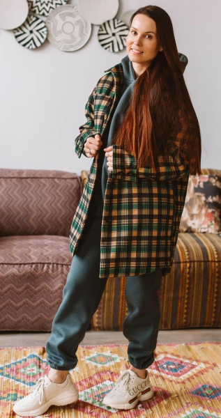 С чем носить пальто-рубашку: стильные образы с рубашкой-пальто – фото и видео